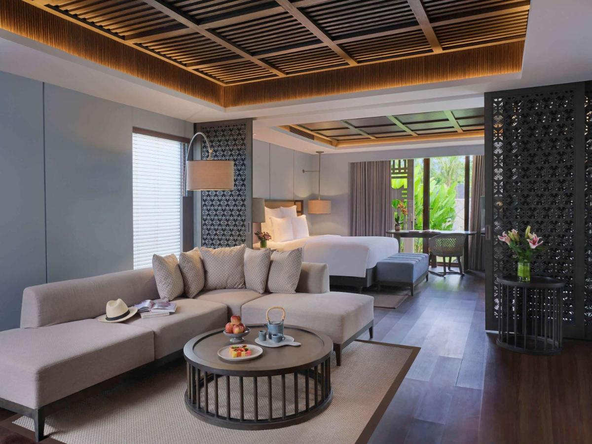 Pullman Lombok Merujani Mandalika Beach Resort Kuta  Esterno foto