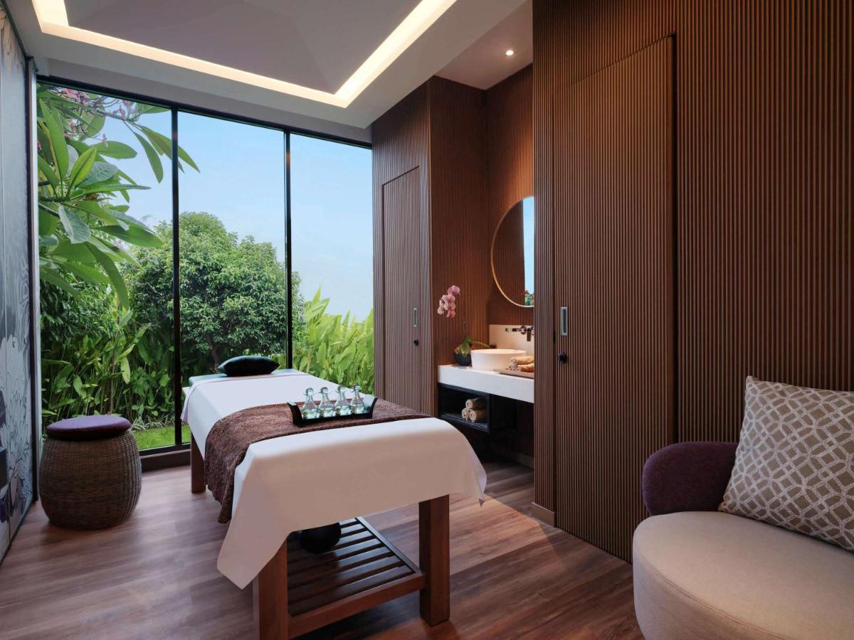 Pullman Lombok Merujani Mandalika Beach Resort Kuta  Esterno foto