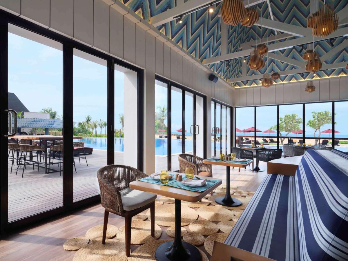 Pullman Lombok Merujani Mandalika Beach Resort Kuta  Esterno foto
