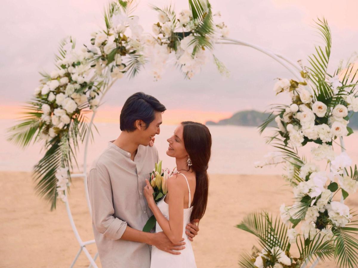 Pullman Lombok Merujani Mandalika Beach Resort Kuta  Esterno foto