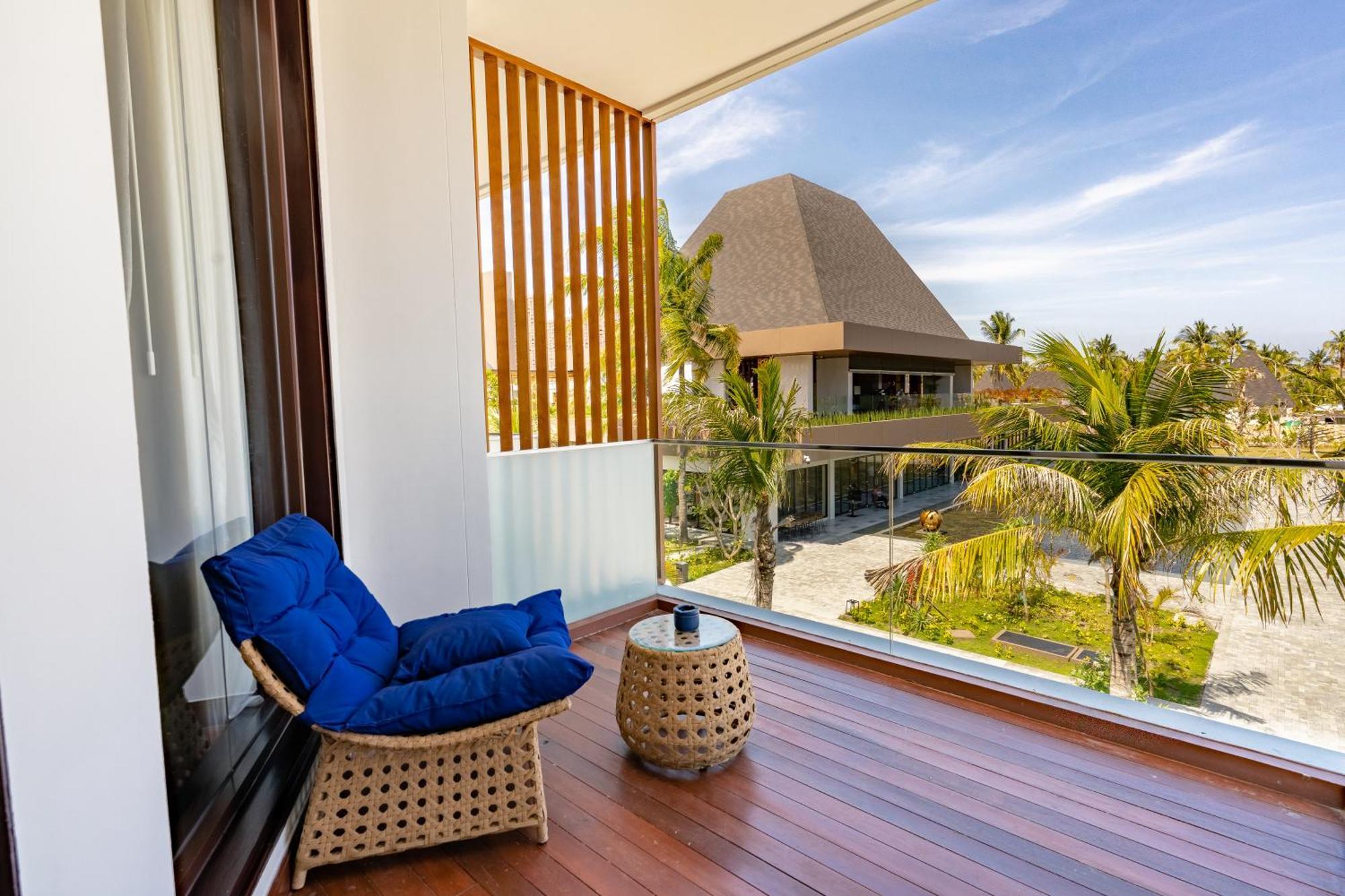 Pullman Lombok Merujani Mandalika Beach Resort Kuta  Esterno foto