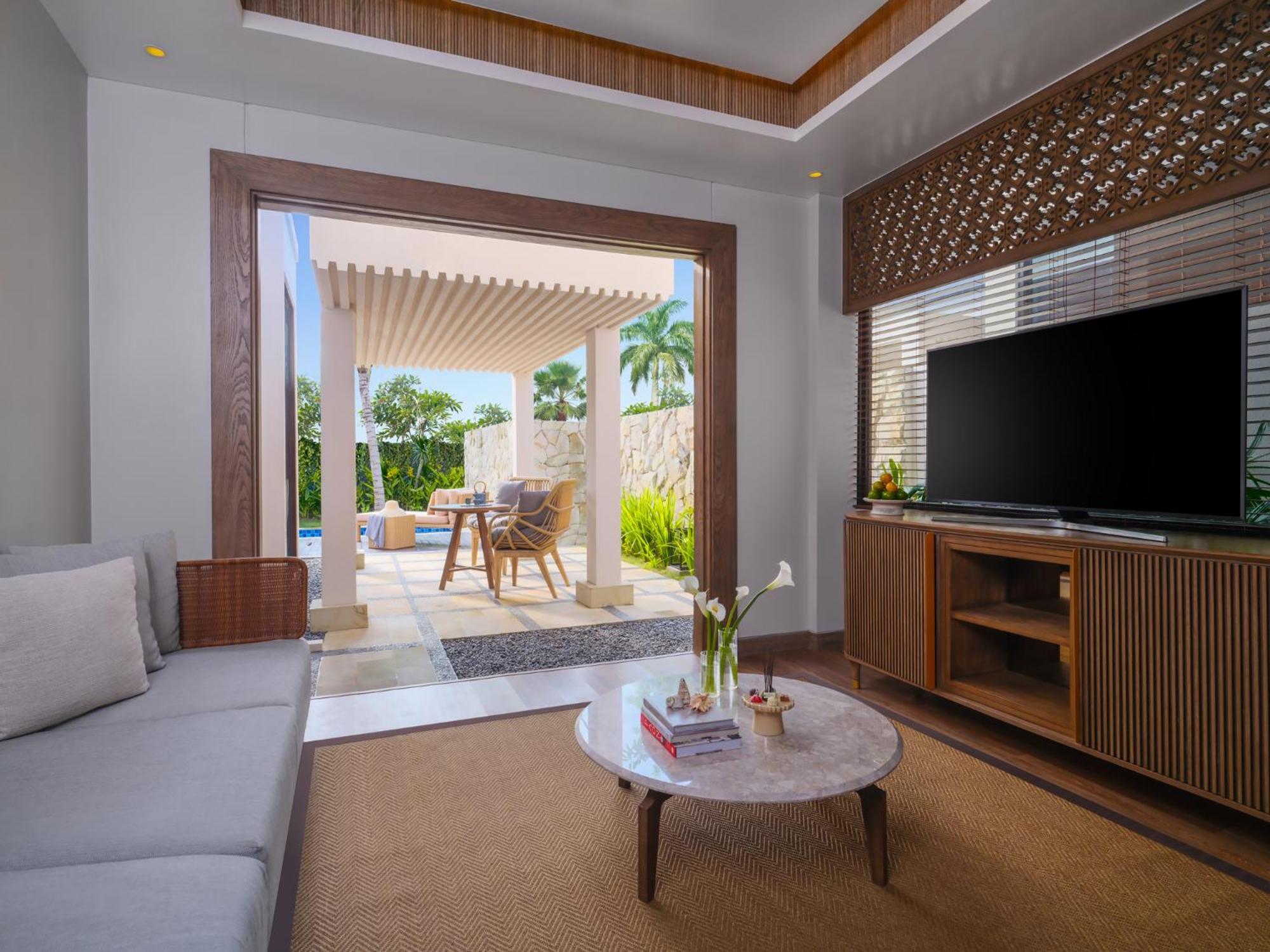 Pullman Lombok Merujani Mandalika Beach Resort Kuta  Esterno foto